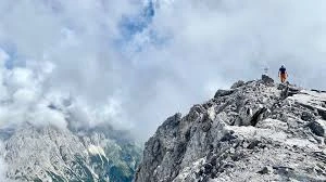 Monte Coglians (2780 metri): trekking sulla cima più alta del Friuli